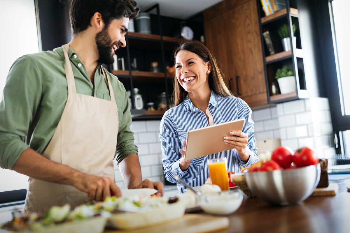 Happy couple in the kitchen
